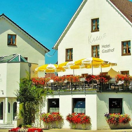 Hotel Gasthof Kreuz Бад-Бухау Екстер'єр фото